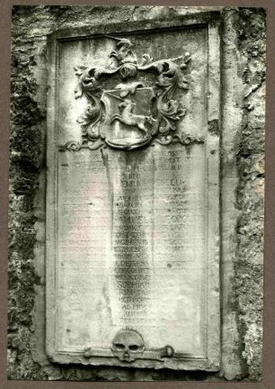 Karlskirche. Grabplatte des O. H. Webel, +1730 ?