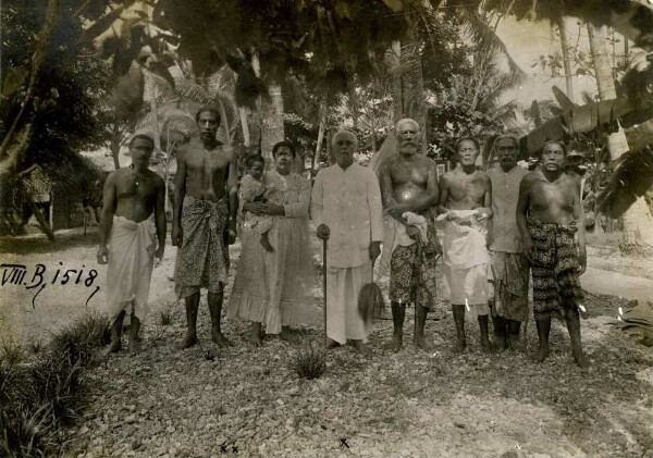 "Häuptling Mataafa von Samoa und verbannte Häuptlinge von Jalnit."