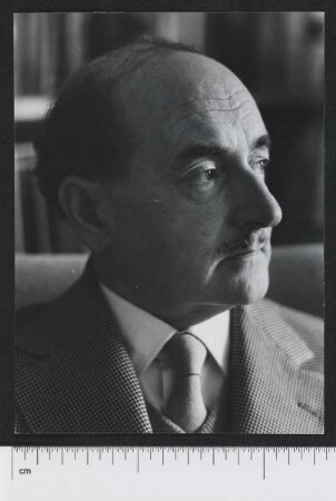Porträtaufnahme Salvatore Quasimodo