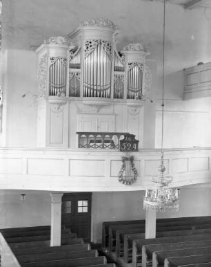 Zweimanualige Orgel op. 34, Crostau : Silbermann, Gottfried: Zweimanualige Orgel II/20 op. 34 (1731-1732; G. Silbermann, Fassung wohl noch J. C. Buzäus). Crostau, Dorfkirche