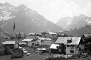 Hirschegg: Ort mit Kirche [St. Anna]