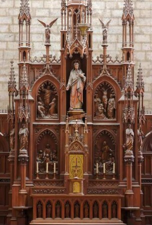 Frankreich. Centre. Loiret. Orleans. Cathedrale Sainte Croix. Innen. Seitenaltar