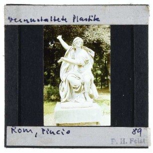 Rom, Pincio : Sitzfigur im Pincio