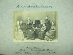 Foto: Vorstand des Städtischen Frauen-Vereins 1917