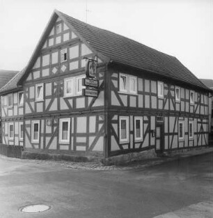 Fachwerkhaus (Gasthaus) (Fachwerkhaus (Gasthaus)); Nüsttal, Hofbieberer Straße 14