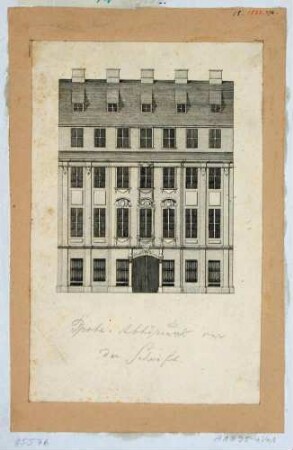 Straßenfassade des Hotel Stadt Wien an der Großen Klostergasse/Neustädter Markt in Dresden