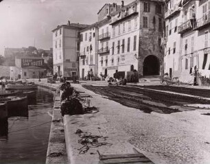Riviera. Fischernetze in Villefranche