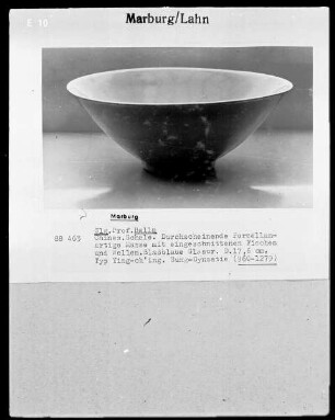 Chinesische Schale aus der Zeit der Sung-Dynastie