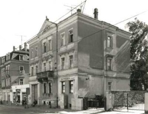 Dresden-Cotta, Warthaer Straße 3. Wohnhaus mit Laden (um 1900)
