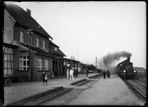 Ostseebad Henkenhagen (Ustronie Morskie/Polen). Bahnhof