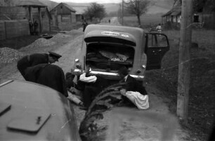 Marginea: Autopanne (abgebrochener Tank)