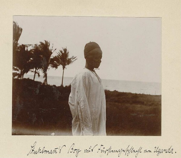 "Stuhlmann's Boy de la famille princière d'Ouganda" (OT)