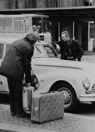 Taxi vor dem Hauptbahnhof