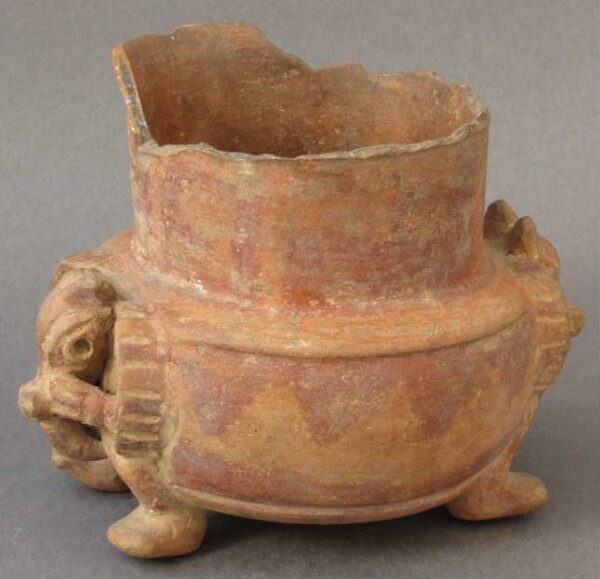 Clay vessel