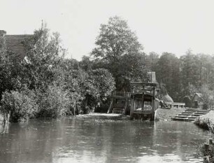 Wehranlage und Kahnhebewerk (?) : Kannomühle (Spreewald). Wehranlage und Kahnhebewerk (?)