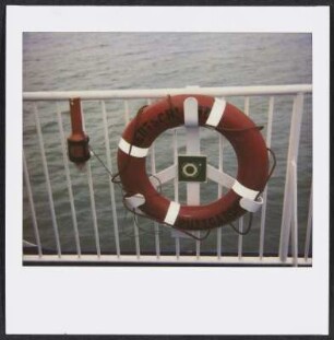 Rettungsring auf der Fähre zwischen Deutschland und Dänemark