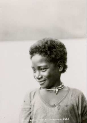 "Kleiner Knabe von Qarea, N.W. Malaita" (OT)