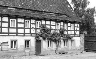Mutzschen-Wetteritz. Ehem. Wassermühle, zu der eine Windmühle gehörte