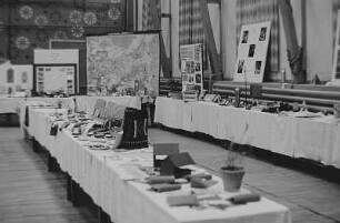 Messe der Meister von Morgen in Erla anlässlich des 25. Jahrestages der DDR 1974 : Messe der Meister von Morgen in Erla 1974