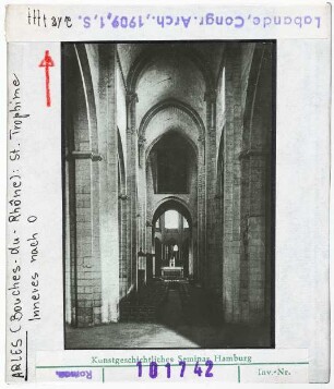 Arles: St. Trophime, Inneres nach Osten