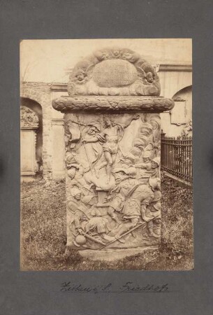 Grabstein auf dem Friedhof, Zittau: Ansicht