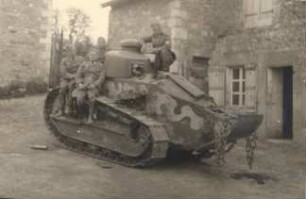 Besatzung des Panzers