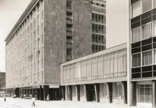 Karl-Marx-Stadt (Chemnitz-Zentrum), Brückenstraße. Zentralinstitut für Fertigungstechnik (1962/1964). Straßenansicht