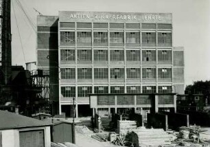 Aktien-Zuckerfabrik, 1955