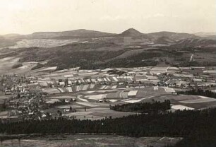 Zittauer Gebirge. Blick vom Hochwald zur Lausche