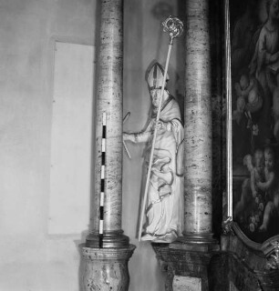Annenaltar (Nördlicher Seitenaltar) — Heiliger Blasius