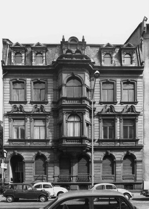 Frankfurt, Feldbergstraße 38