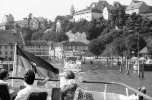 Meersburg: Schiffsfahrt mit Blick Richtung Meersburg