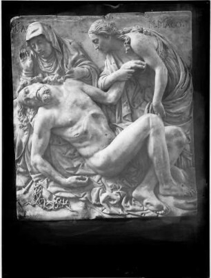 Kirrlach Katholische Pfarrkirche Sankt Cornelius und Cyprian Vesperbild (Alabaster Relief) (1737)
