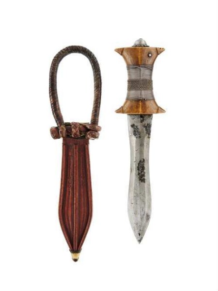 Dagger with sheath