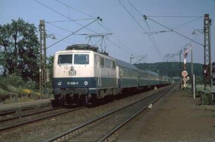 Ensingen Lok 111 028 D-Zug Ausfahrsignal