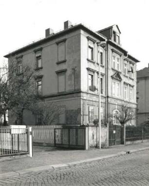 Radebeul, Sidonienstraße 14. Wohnhaus (um 1900)