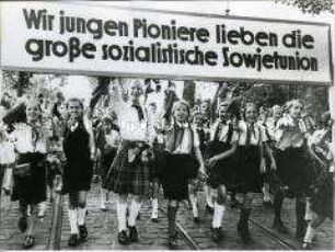 Zweites Pioniertreffen in Dresden