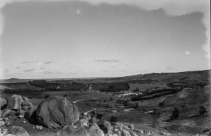 Granitlandschaft : Granitlandschaft, im Hintergrund die Hochebene bei Campinas.