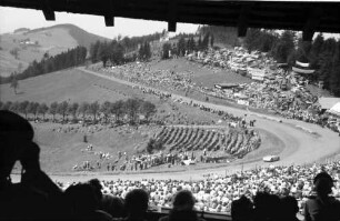 Schauinslandrennen: Holzschlägermatte; Kurve von der Tribüne