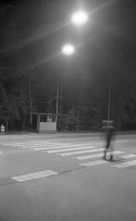 Beleuchtung der Zebrastreifen in Karlsruhe.