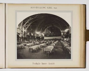 Provinzialausstellung - Innere Ansicht der Festhalle