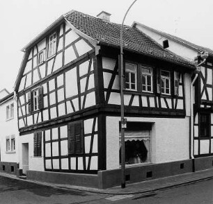 Mischbau; Dieburg, Steinstraße 17