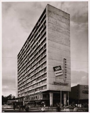 Zentrum am Zoo, Berlin: Ansicht Hochhaus am Hardenbergplatz