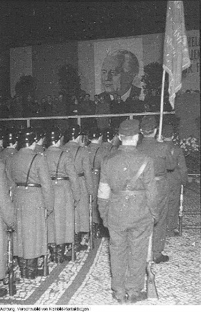 80. Geburtstag von Wilhelm Pieck, Veranstaltung des Rat des Bezirkes, Kundgebung anlässlich des Geburtstages, 3. Januar 1956