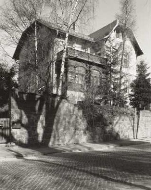 Radebeul, Moritzburger Straße 59. Wohnhaus (1899, H. Große)