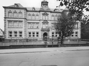 Robert-Koch-Schule; Frankfurt, Luciusstraße 2