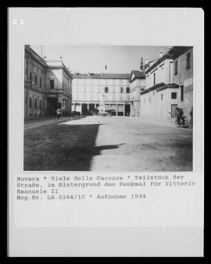 Viale delle Carozze