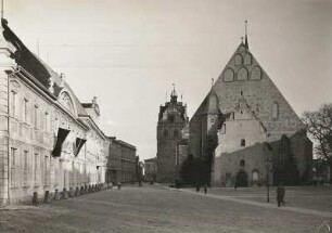 Zerbst, Stifts- und Hofkirche Sankt Batholomäi, Ansicht von Westen, Blick von der Schlossfreiheit