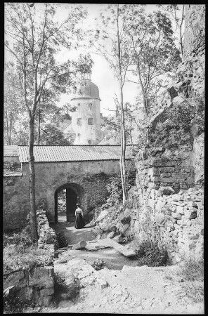 Frauenstein. Am Schloss