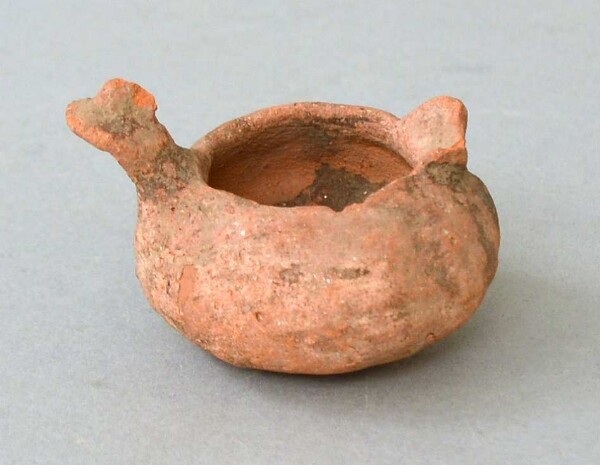 Clay vessel